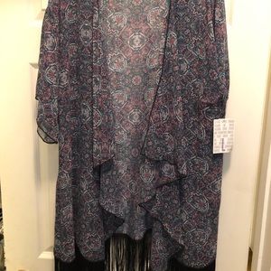Lularoe Monroe Kimono.